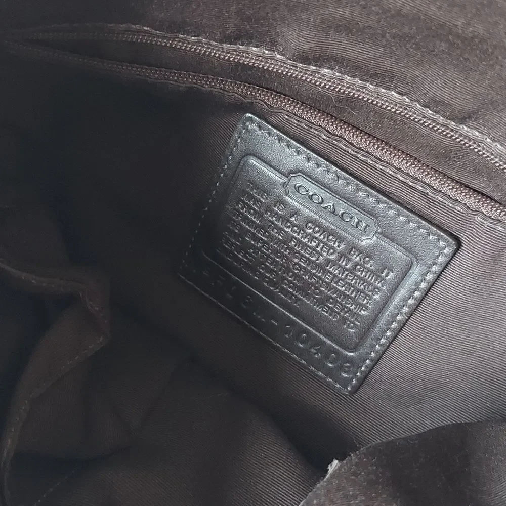 Vintage Coach Signature C Monogram Crossbody Bag - Picture 10 of 16